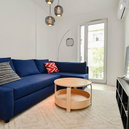 New Modern Apartment In City Center Bratislava Buitenkant foto