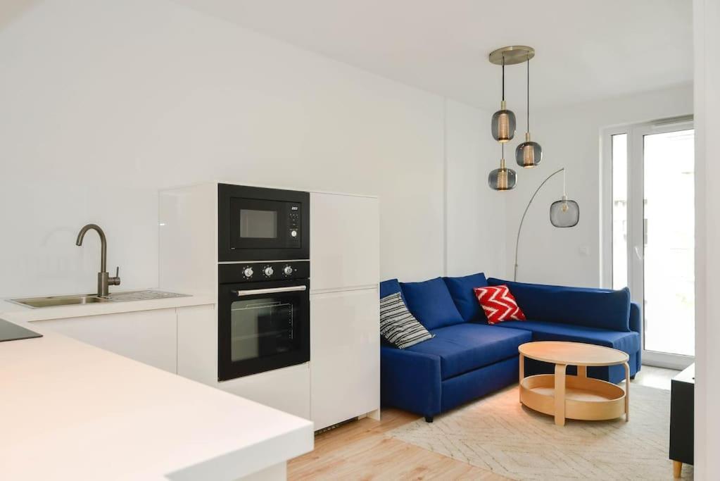 New Modern Apartment In City Center Bratislava Buitenkant foto